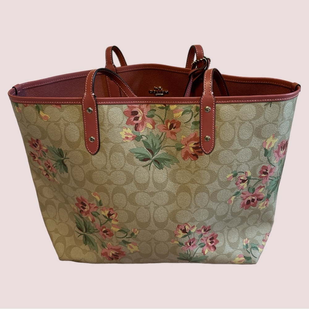 COACH - Reversible Floral Tote